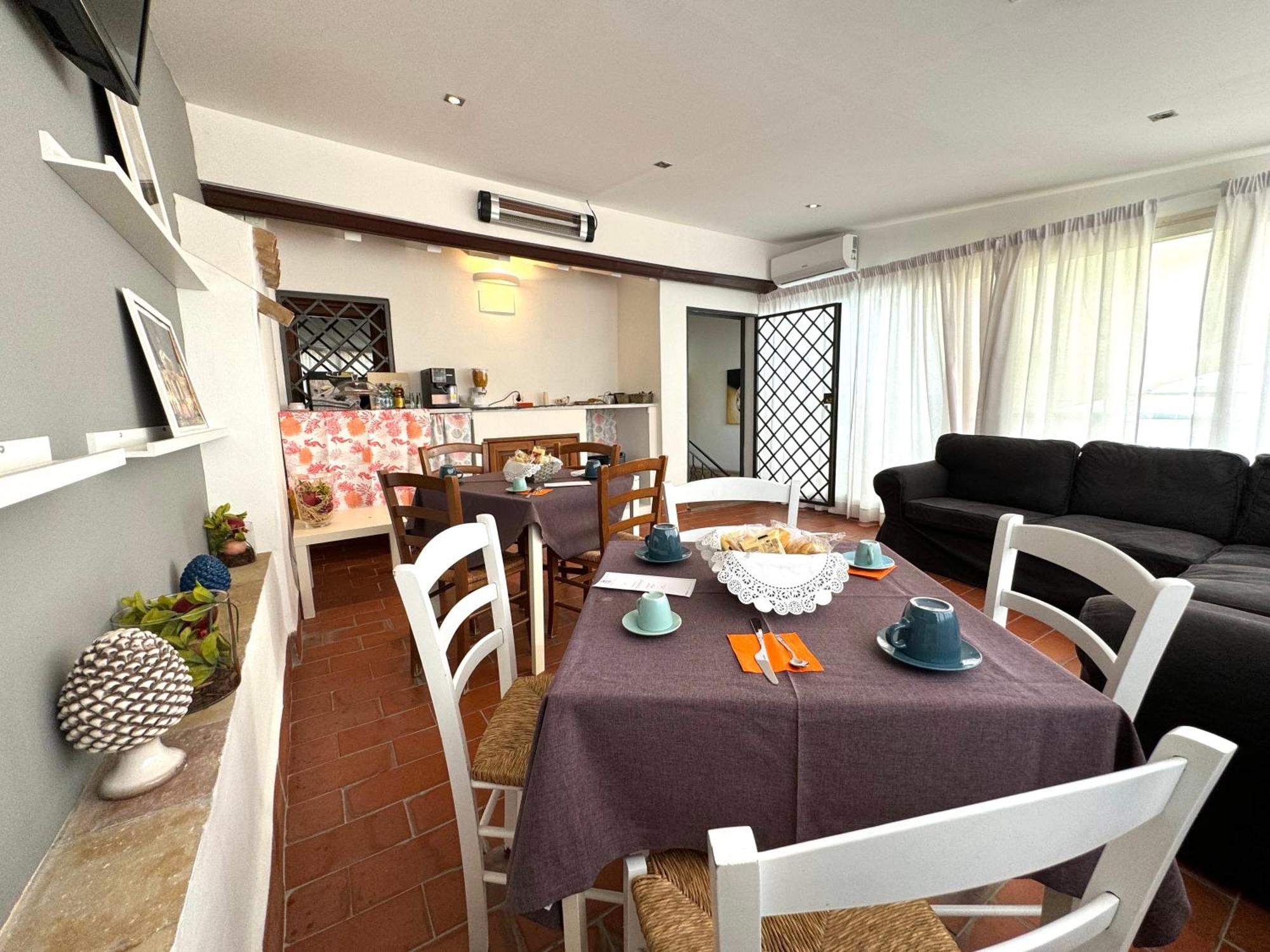 B&B Antichi Colori ชีนิซี ภายนอก รูปภาพ