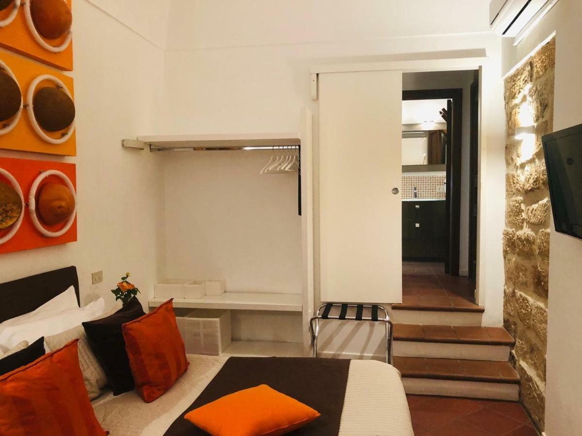 B&B Antichi Colori ชีนิซี ภายนอก รูปภาพ