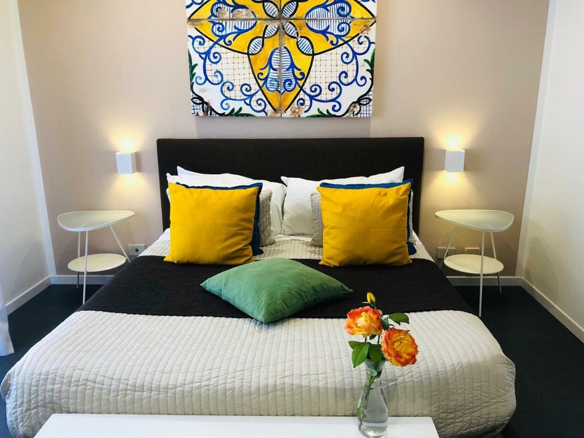 B&B Antichi Colori ชีนิซี ภายนอก รูปภาพ